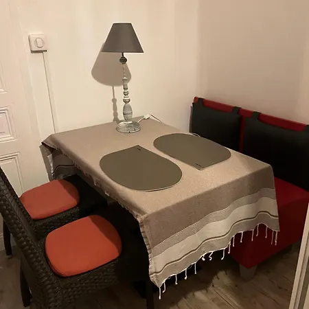 ô Phare Du Cros Appartement *