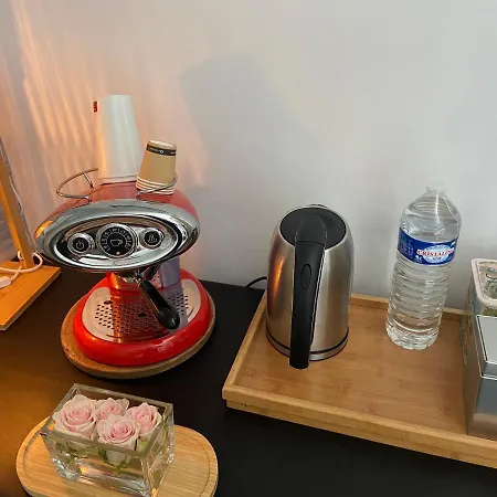 O Phare Du Cros 케인즈수르메르