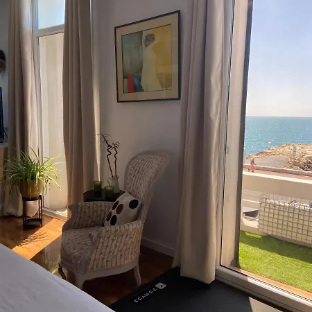 O Phare Du Cros 케인즈수르메르